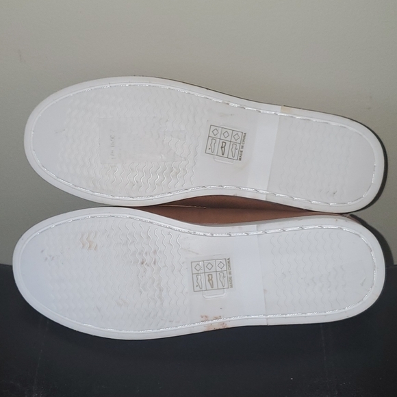 Easy Strider - Picture 9 of 9